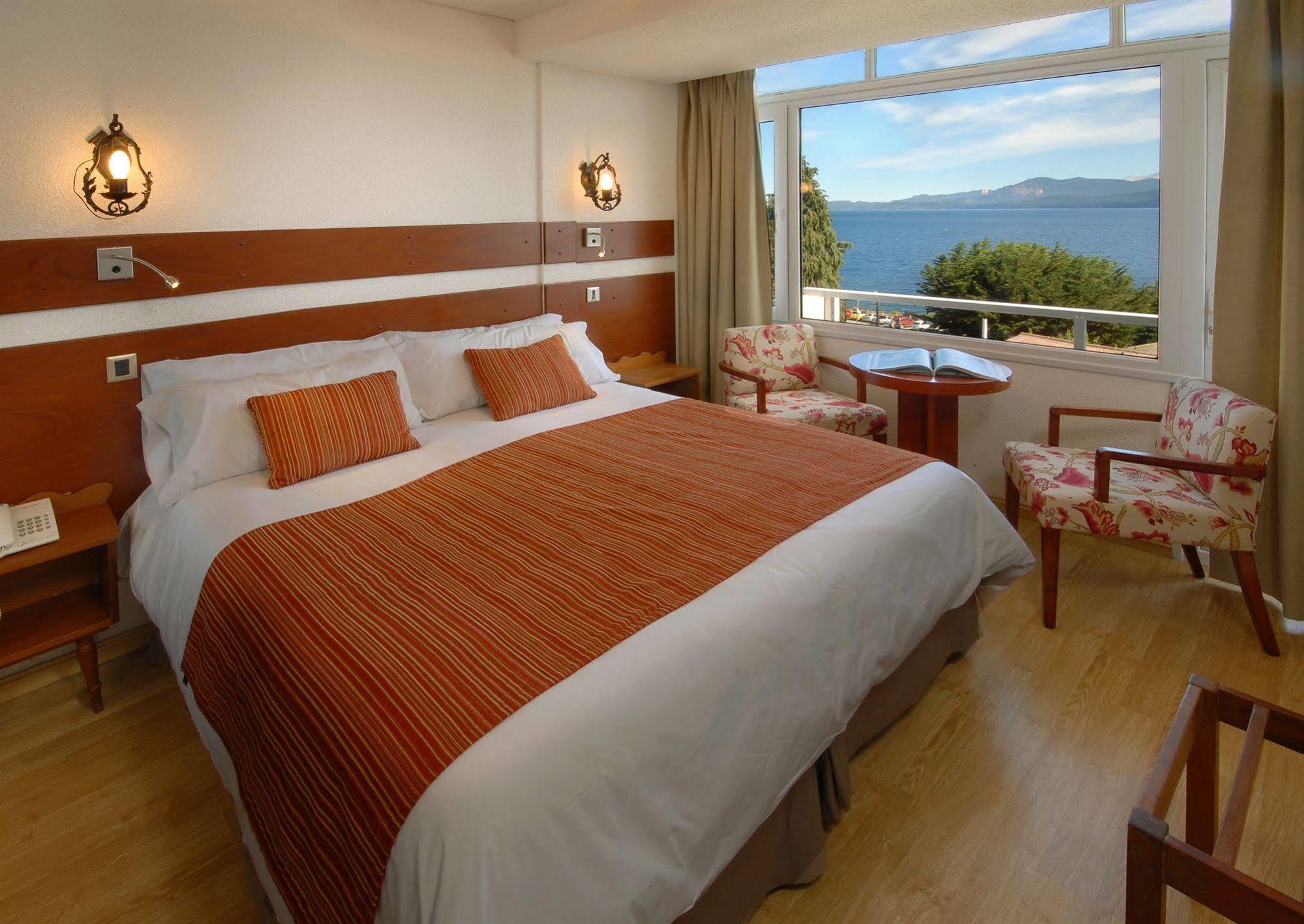 Hotel Tirol Сан Карлос де Барилоче Екстериор снимка